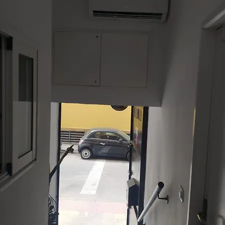 호스텔 Cristina Con Bano Privado Y Mini Cocina *