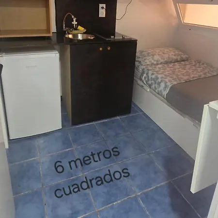 Cristina Con Bano Privado Y Mini Cocina Auberge de jeunesse Corralejo